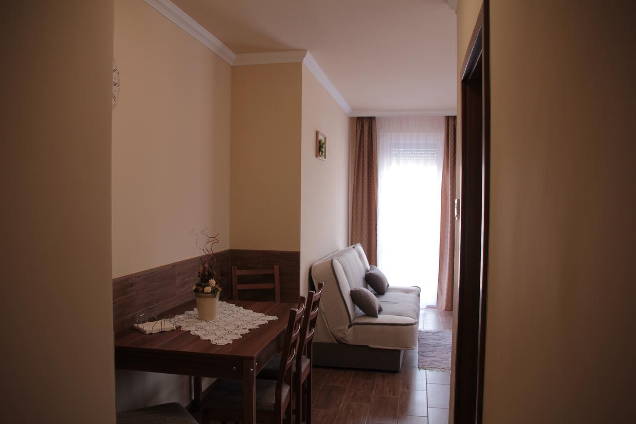 Imola és Andrea 2 Appartement *